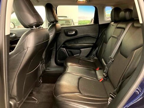 Used 2018 Jeep Compass Latitude w/ Popular Equipment Group image 10