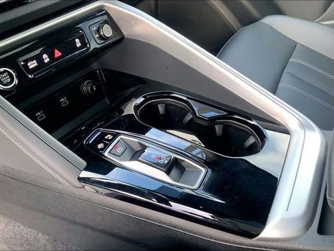 Used 2025 Audi Q5 Premium w/ Convenience Package AWD/4WD image 25