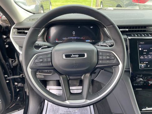 Used 2023 Jeep Grand Cherokee L Laredo w/ Luxury Tech Group I image 14