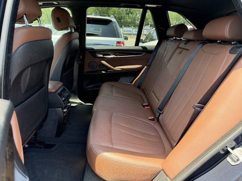 Used 2018 BMW X5 xDrive40e AWD/4WD image 11