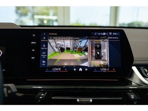 Used 2025 BMW X1 xDrive28i w/ Premium Package image 70