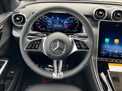 New 2026 Mercedes-Benz GLC 300 image 16