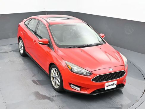 Used 2015 Ford Focus SE w/ Equipment Group 201A FWD image 17