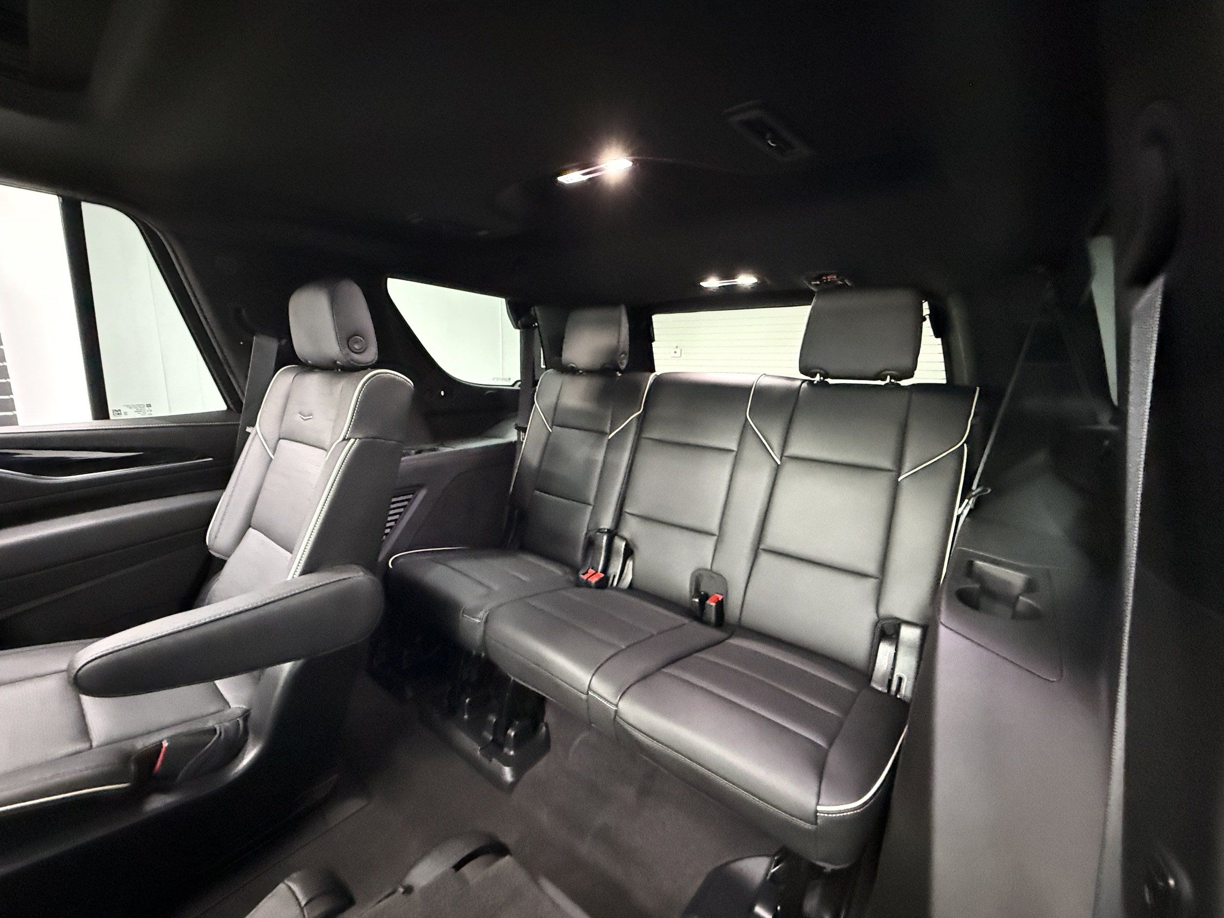 Used 2023 Cadillac Escalade Sport w/ Touring Package AWD/4WD image 29
