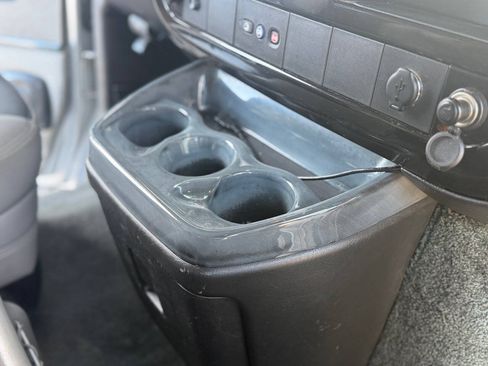 Used 2013 GMC Savana 1500 RWD image 65