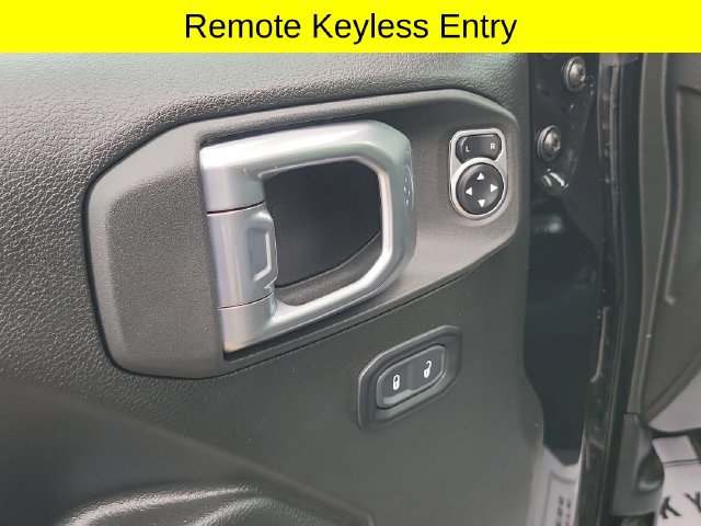 Used 2023 Jeep Gladiator Sport AWD/4WD image 20