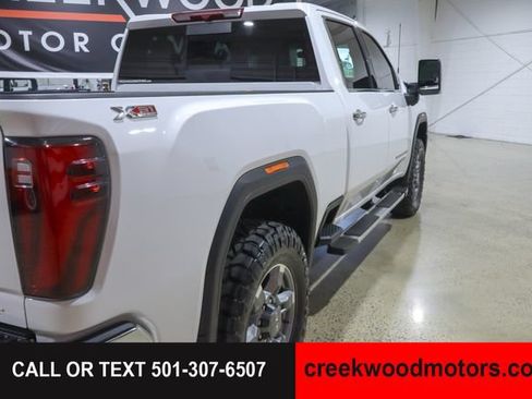 Used 2025 GMC Sierra 2500 SLT w/ SLT Premium Package AWD/4WD image 33