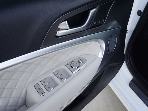 Certified 2025 Genesis G70 3.3T Advanced w/ Sport Prestige Package image 14