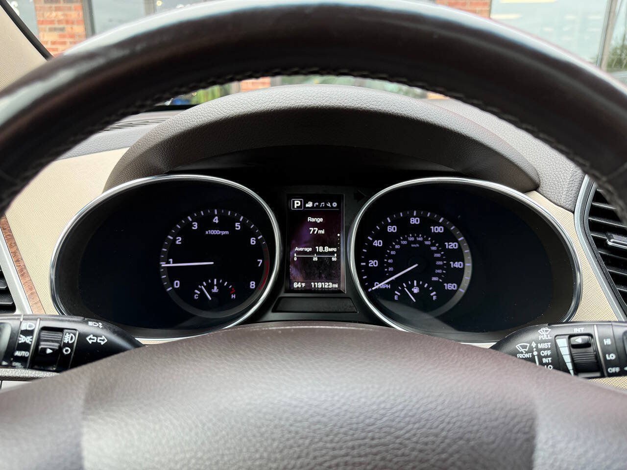 Used 2017 Hyundai Santa Fe FWD image 13