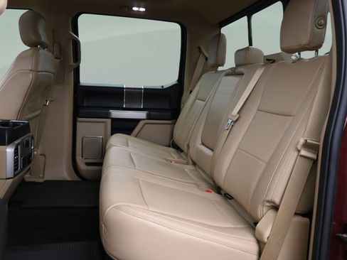 Used 2017 Ford F250 Lariat w/ Lariat Ultimate Package AWD/4WD image 23