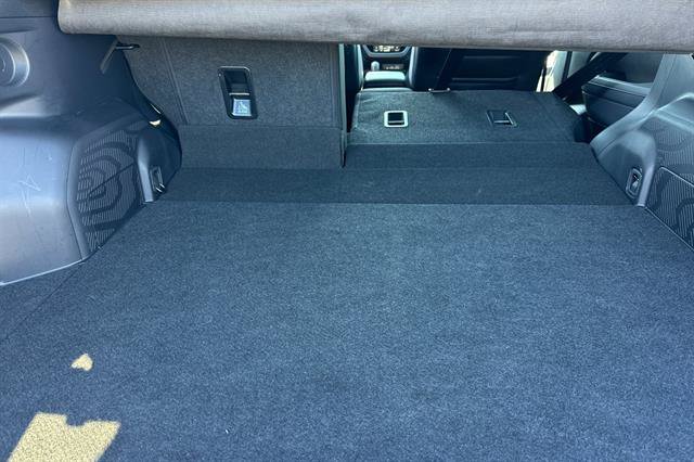 Certified 2026 Subaru Forester Premium AWD/4WD image 16