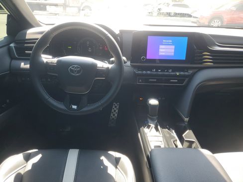 Certified 2025 Toyota Camry SE FWD image 10