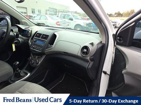 Used 2014 Chevrolet Sonic LS image 16