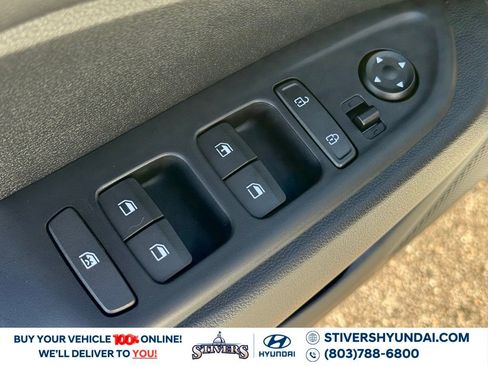 New 2026 Hyundai Venue SE image 22