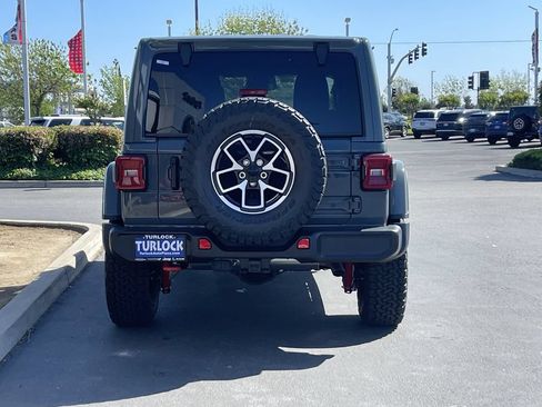 New 2026 Jeep Wrangler Unlimited Rubicon AWD/4WD image 8