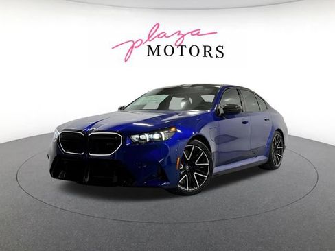 New 2026 BMW M5 w/ Carbon Package AWD/4WD image 1