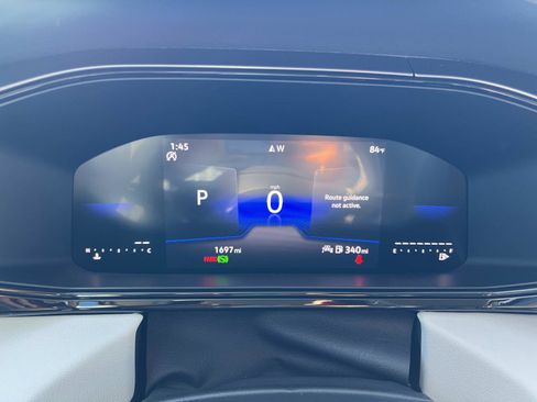 Certified 2025 Volkswagen Taos S image 9