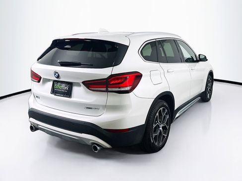 Used 2021 BMW X1 xDrive28i w/ Premium Package image 9