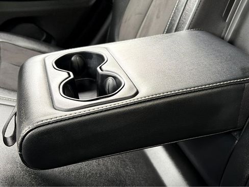 Used 2024 Jeep Grand Cherokee Altitude AWD/4WD image 30