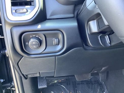 Used 2026 RAM 2500 Big Horn AWD/4WD image 15