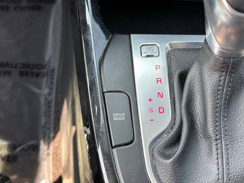 Used 2019 Kia Forte S w/ S Premium Package image 28