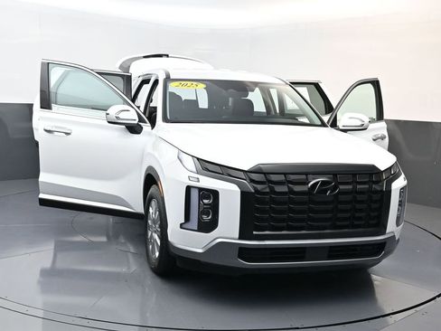 Used 2025 Hyundai Palisade SE image 31