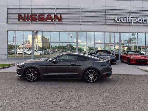 Used 2017 Ford Mustang Coupe w/ Wheel & Stripe Package RWD image 3
