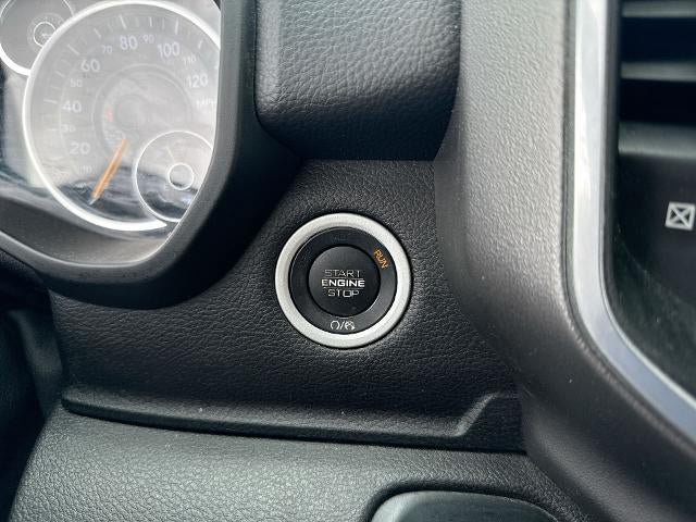 Used 2019 RAM 1500 Big Horn AWD/4WD image 16