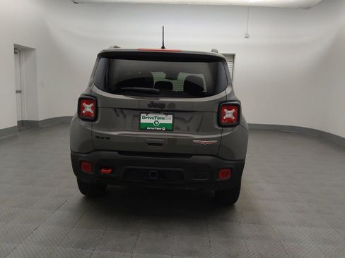 Used 2023 Jeep Renegade Trailhawk w/ Trailer Tow Group image 7