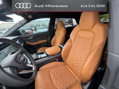Used 2024 Audi RS Q8 AWD/4WD image 9