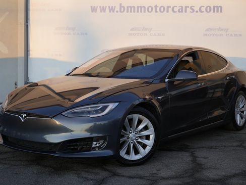 Used 2017 Tesla Model S 75D image 2