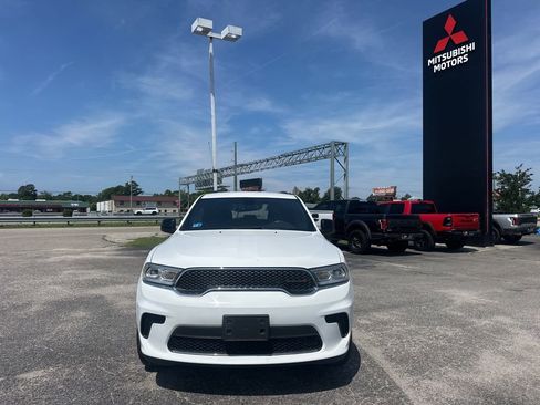 Used 2023 Dodge Durango SXT RWD image 8