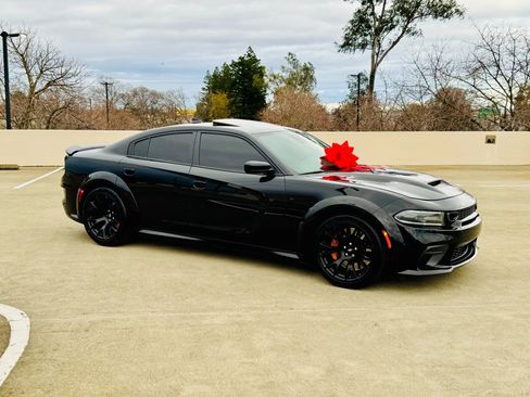 Used 2023 Dodge Charger Scat Pack RWD image 19
