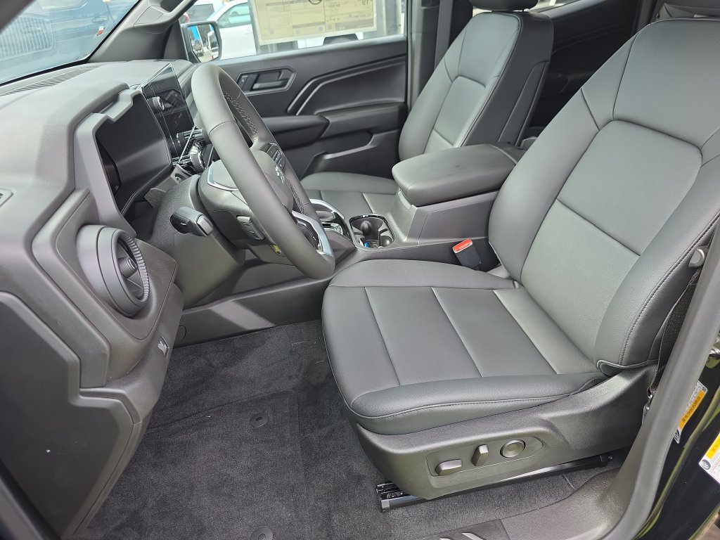 New 2026 Chevrolet Colorado Trail Boss AWD/4WD image 11