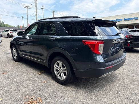 Used 2024 Ford Explorer XLT w/ Equipment Group 202A AWD/4WD image 5
