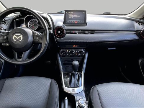 Used 2017 MAZDA CX-3 Sport FWD image 16