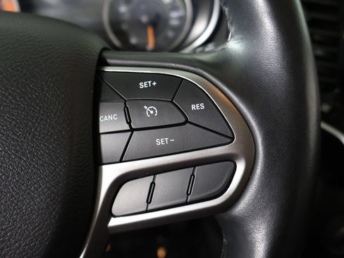 Used 2019 Jeep Cherokee Limited AWD/4WD image 44