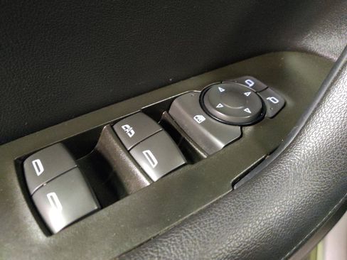 Used 2022 Chevrolet Blazer LT FWD image 27