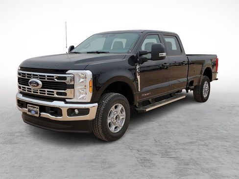 New 2026 Ford F350 XLT w/ FX4 Off-Road Package image 5