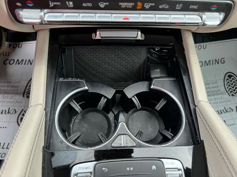 Used 2020 Mercedes-Benz GLE 350 image 33
