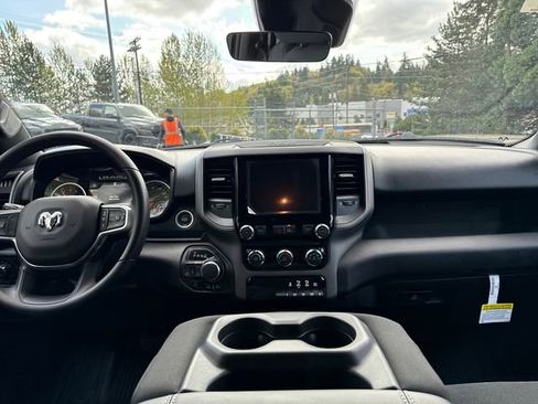 New 2026 RAM 1500 Classic Warlock AWD/4WD image 11