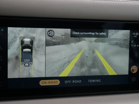 Used 2020 Land Rover Defender 110 image 29