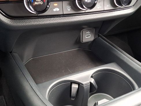Used 2025 Honda HR-V Sport image 24