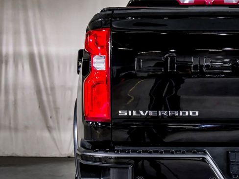 Used 2024 Chevrolet Silverado 2500 ZR2 AWD/4WD image 41