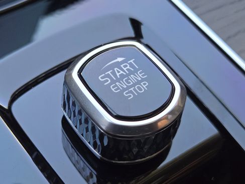 Used 2026 Volvo XC90 T8 Ultra image 24