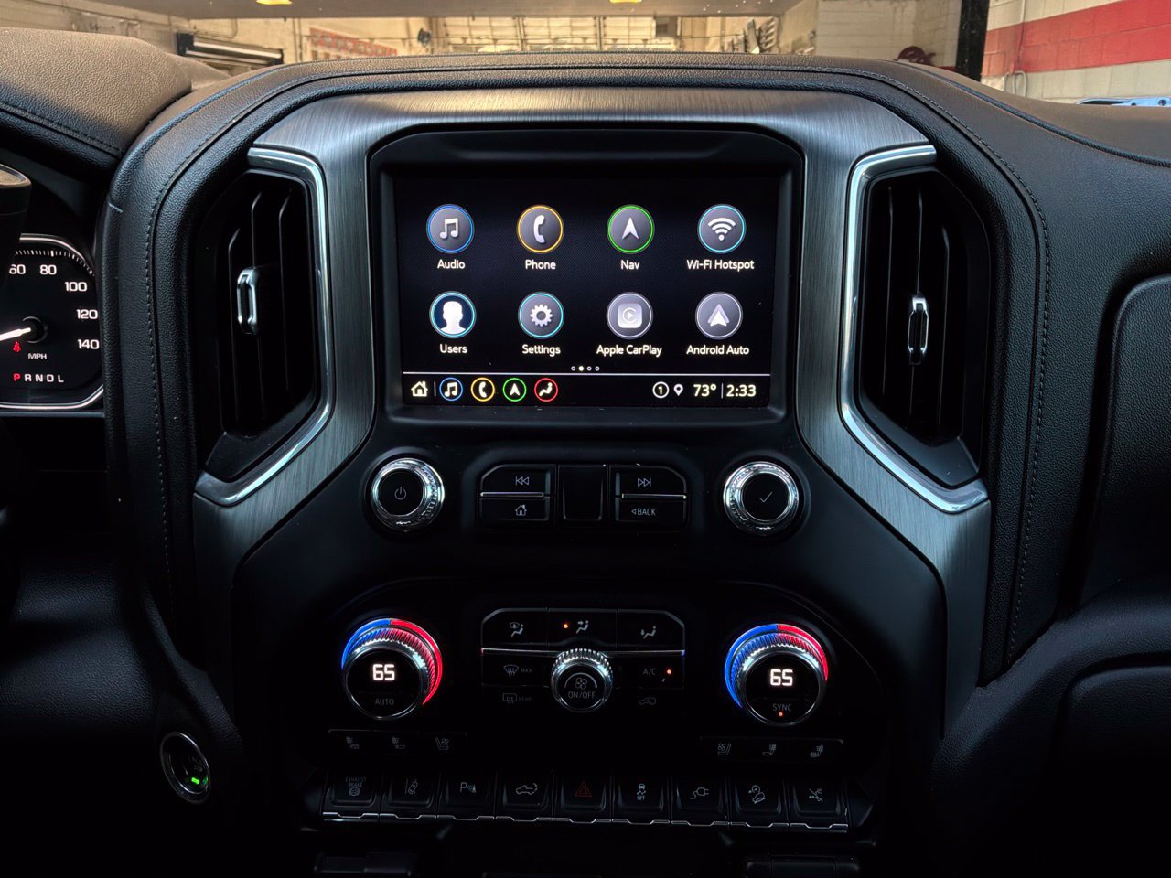 Used 2021 GMC Sierra 2500 Denali w/ Denali Black Diamond Edition AWD/4WD image 48