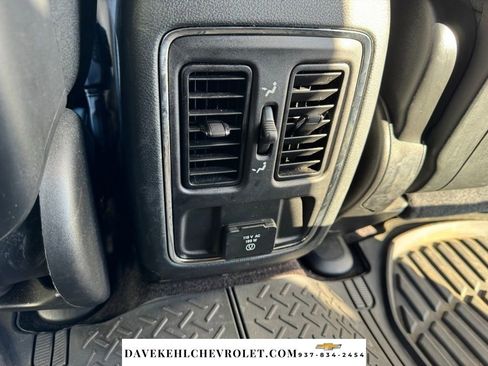 Used 2018 Jeep Grand Cherokee Altitude AWD/4WD image 25