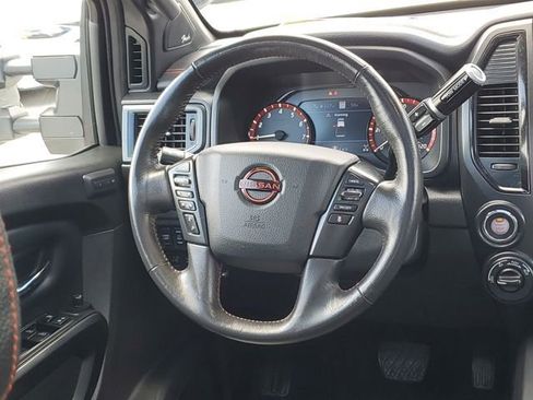 Used 2024 Nissan Titan PRO-4X w/ Pro-4x Convenience Package AWD/4WD image 32