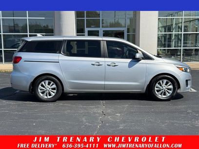 Used 2016 Kia Sedona L