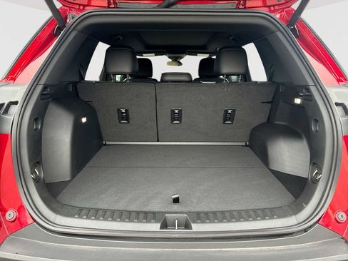 Used 2026 Chevrolet Equinox ACTIV w/ Convenience Package III image 27